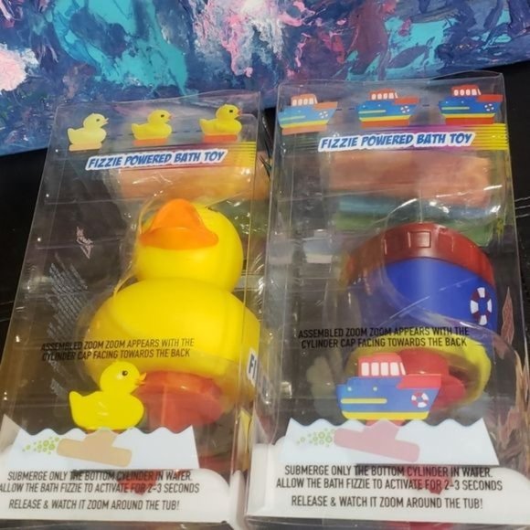 ⭐HP⭐ 🎯5/$25🎯 2 Zoom Zoom Bath toys w/fizzies Duck Boat - Picture 8 of 8